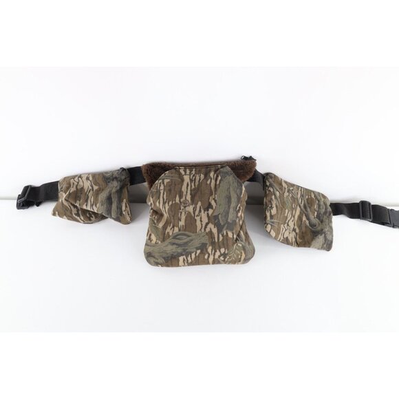 Vintage 80s 90s Mossy Oak Camouflage Chamois Cloth Muff Belt Bag Fanny Pack USA